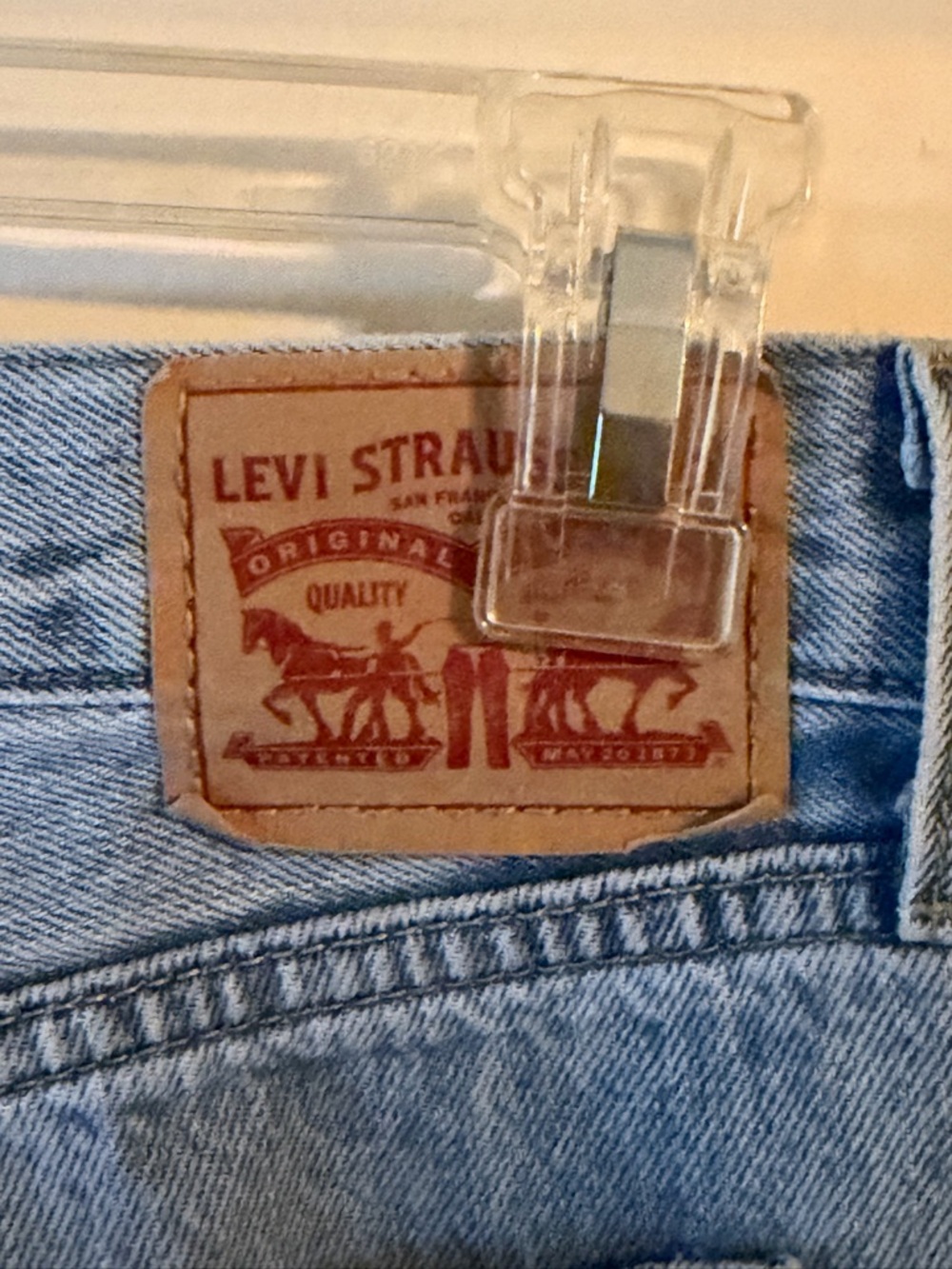 Women's Low Pro Straight Jeans - Picture 4 of 5